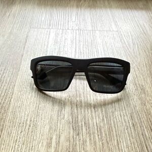 quay australia dealers choice matte black square polarized sunglasses eyewear